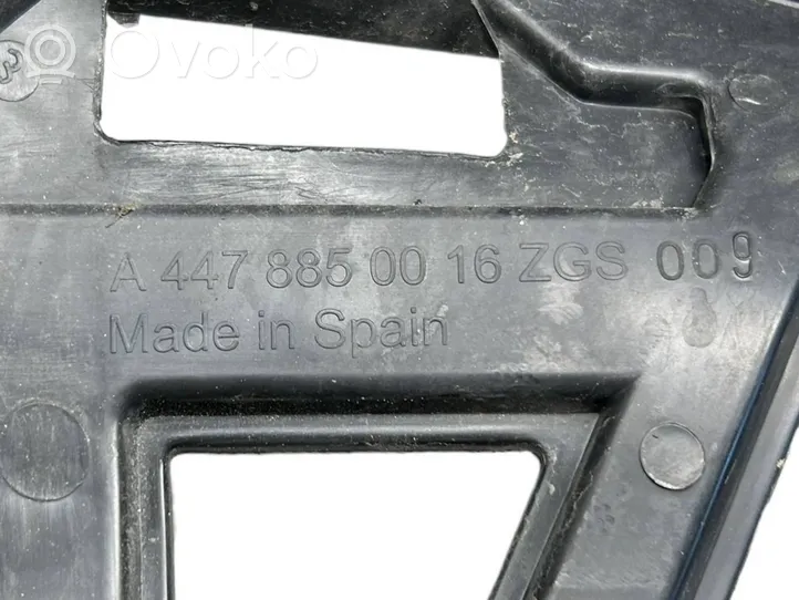 Mercedes-Benz V Class W447 Belka zderzaka przedniego A4478850016