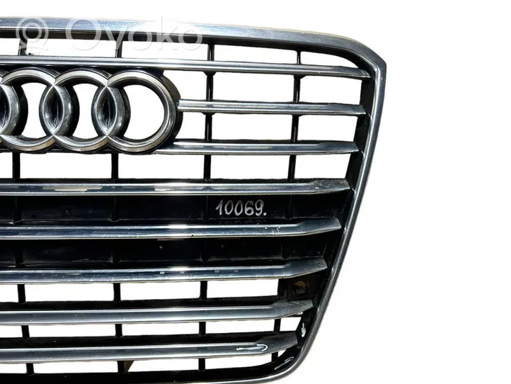 Audi A8 S8 D4 4H Maskownica / Grill / Atrapa górna chłodnicy 4H0853651G