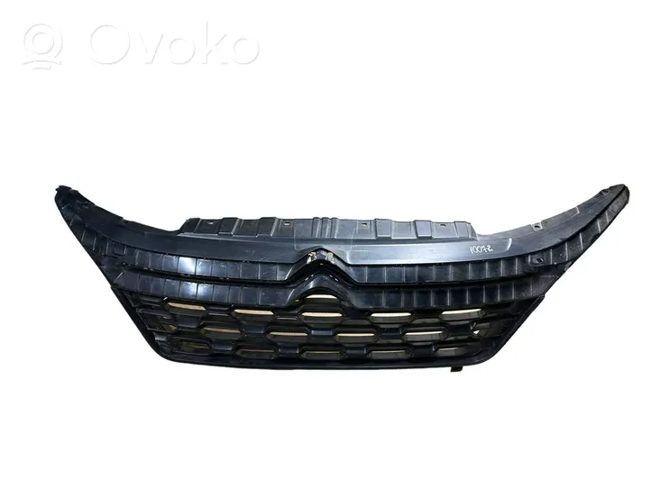 Citroen Jumper Front bumper upper radiator grill 1315804070