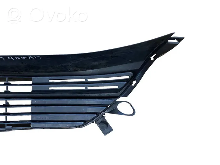 Opel Grandland X Grille inférieure de pare-chocs avant YP00024877