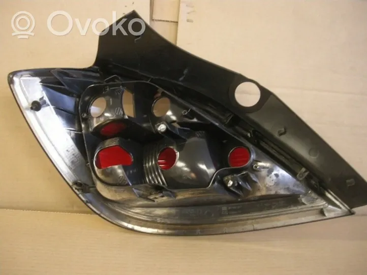 Opel Astra H Lampa tylna 