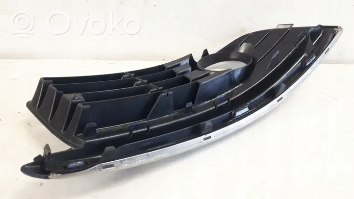 Volkswagen Jetta V Grille inférieure de pare-chocs avant 1K0853665