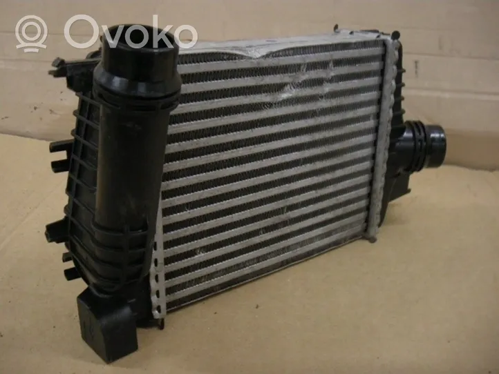 Renault Clio IV Chłodnica powietrza doładowującego / Intercooler 144961381r