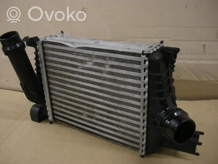 Renault Clio IV Chłodnica powietrza doładowującego / Intercooler 144961381r