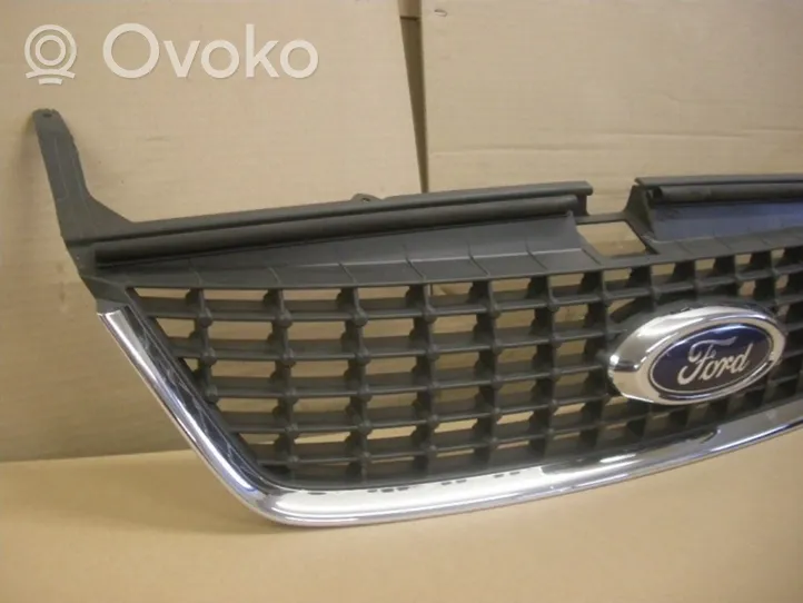 Ford Mondeo MK IV Griglia superiore del radiatore paraurti anteriore 