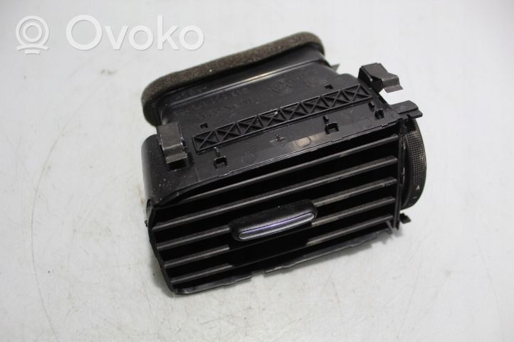 Volkswagen Jetta VI Copertura griglia di ventilazione laterale cruscotto 5C6819703