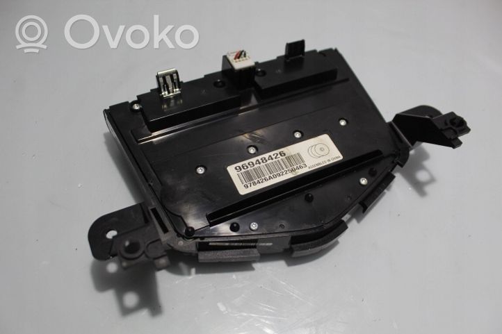 Chevrolet Cruze Radio/CD/DVD/GPS-pääyksikkö 96948426