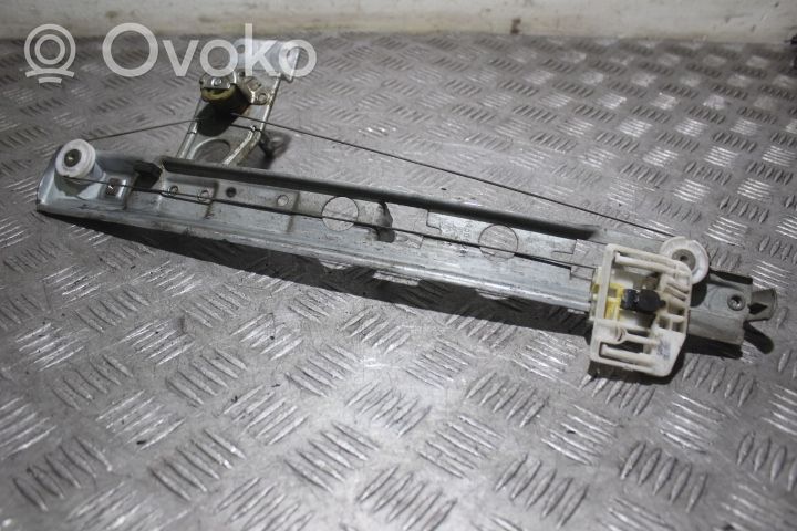 Renault Megane II Rear door manual window regulator 