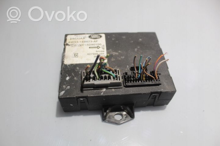 Jaguar XJ X351 Central body control module AW9314B673AF