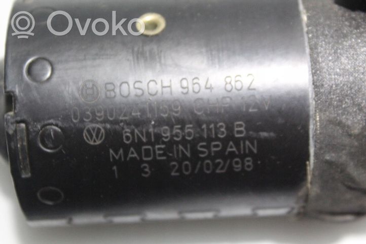 Volkswagen Polo III 6N 6N2 6NF Pyyhkimen moottori 0390241159