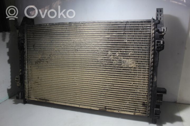 Mercedes-Benz A W169 Radiateur de refroidissement 