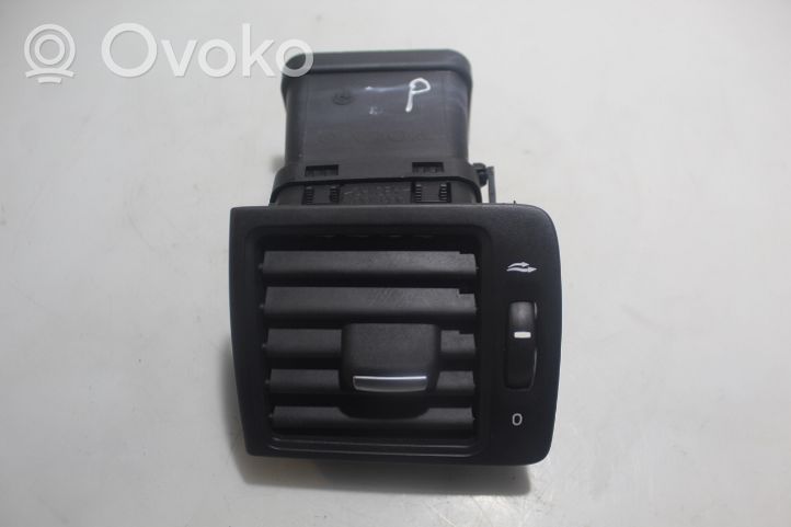 Volvo C30 Dashboard side air vent grill/cover trim 