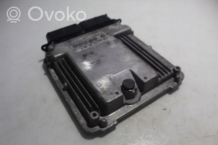 Volkswagen Touran III Unité de commande, module ECU de moteur 0281031483