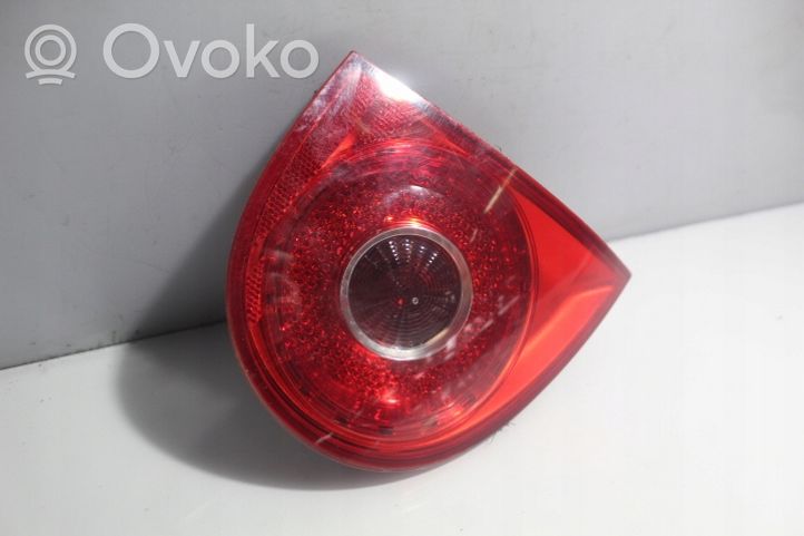 Volkswagen Golf V Lampa tylna 