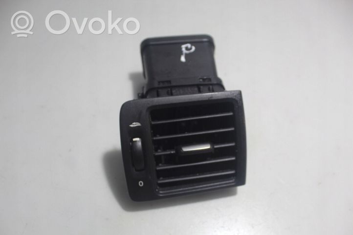 Volvo S40 Copertura griglia di ventilazione laterale cruscotto 