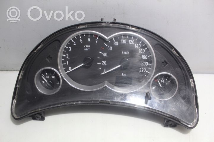 Opel Tigra B Uhr 