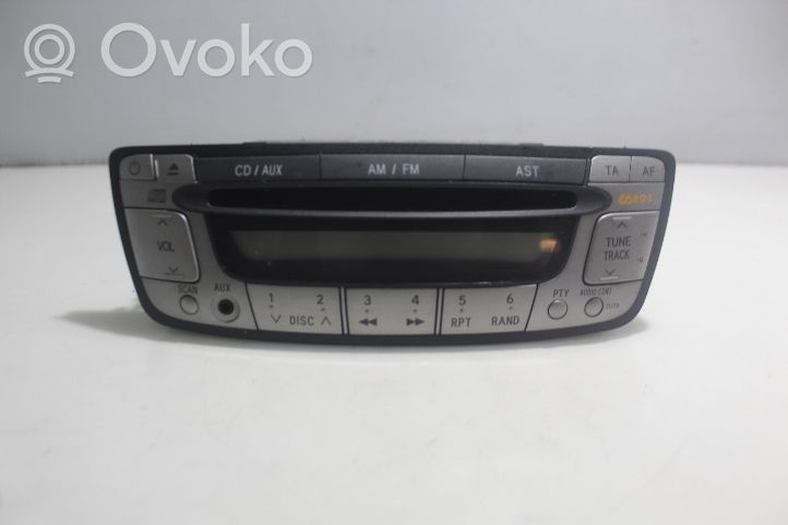 Toyota Aygo AB10 Cadre, panneau d'unité radio / GPS CQ-MS0570LC