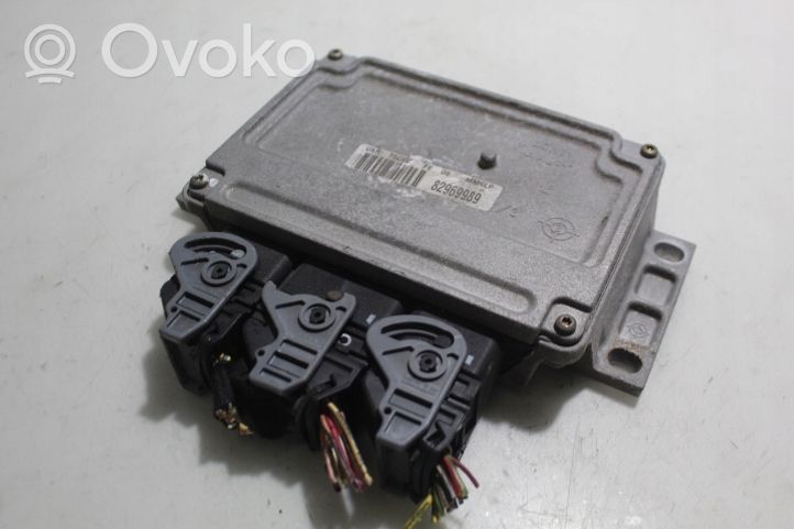 Peugeot 307 Unité de commande, module ECU de moteur 16560044