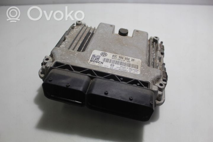 Volkswagen Jetta V Unité de commande, module ECU de moteur 0261S02359