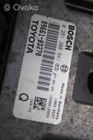 Toyota Yaris Centralina/modulo motore ECU 0261208841