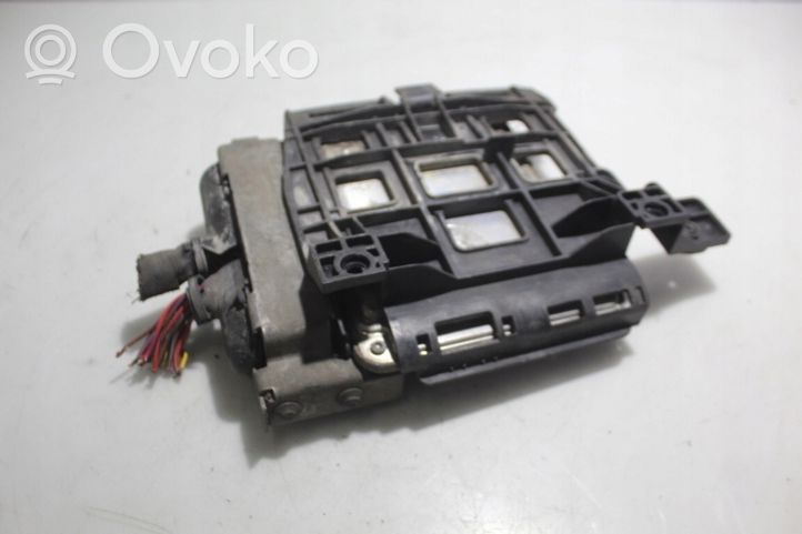 Volkswagen PASSAT B7 USA Galios (ECU) modulis 0281017946