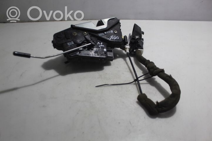 BMW 3 E46 Front door lock 