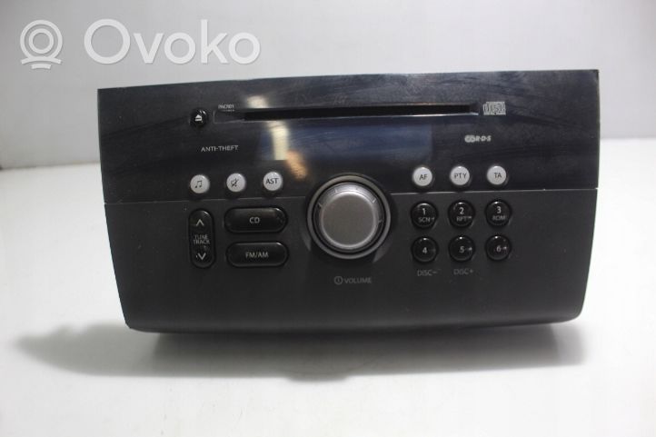 Suzuki Swift Verkleidung Radio / Navigation 