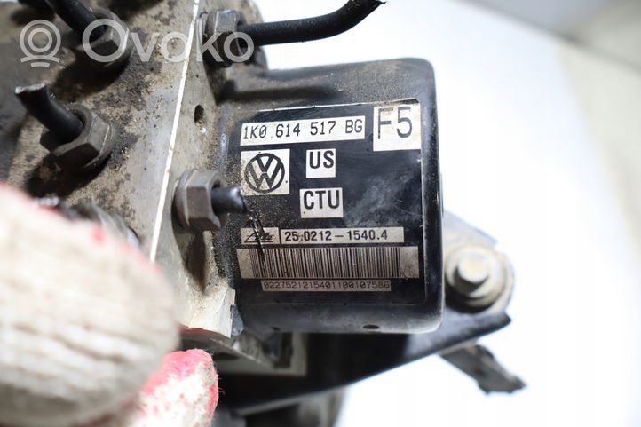 Volkswagen Jetta V ABS-pumppu 