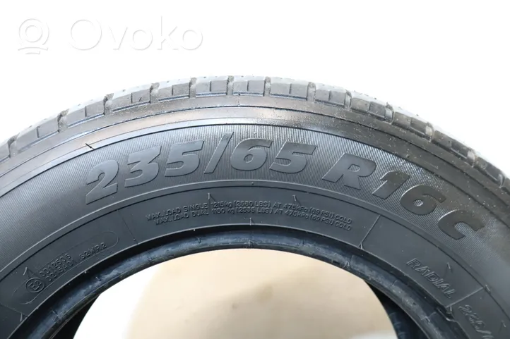 Volkswagen Crafter R16 summer tire 