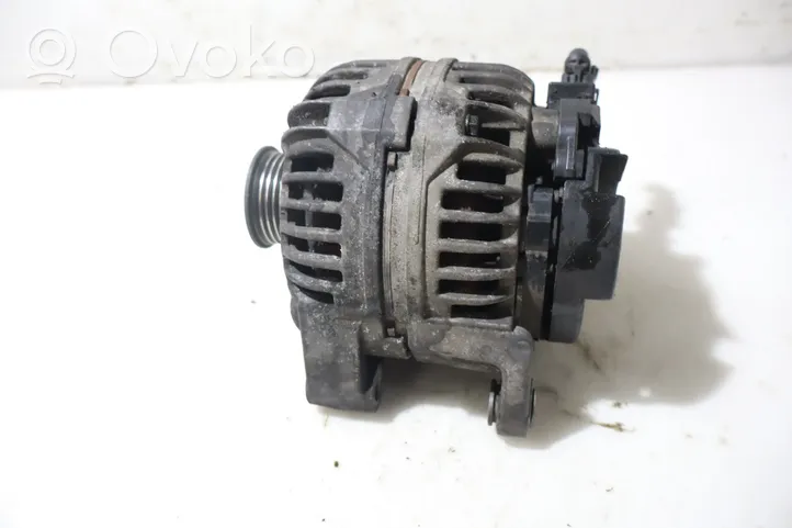 Opel Astra G Generatore/alternatore 0124515032