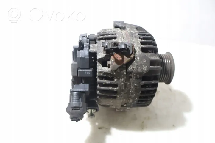 Toyota Avensis Verso Generatore/alternatore 0124325085