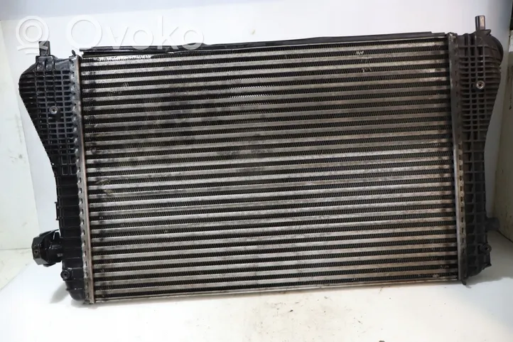 Volkswagen PASSAT B6 Radiatore intercooler 