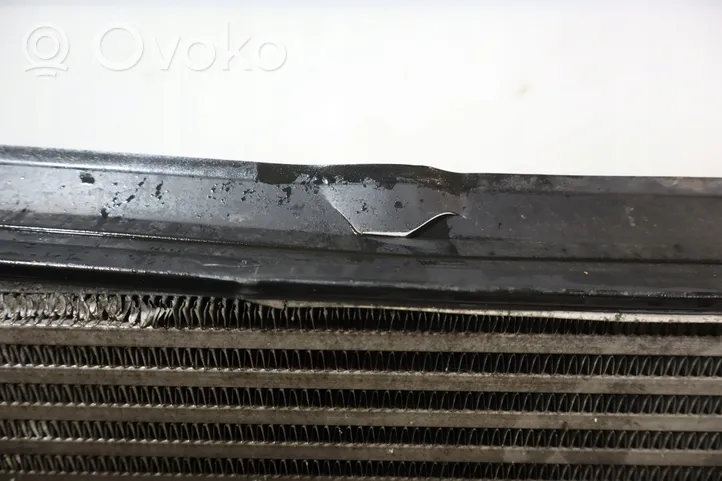 Volkswagen PASSAT B6 Radiatore intercooler 