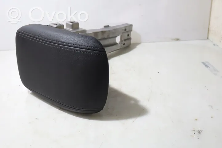 Opel Zafira C Armrest 