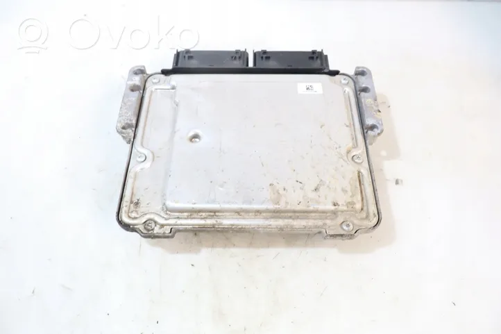 Ford Transit Courier Motorsteuergerät ECU 0281036029