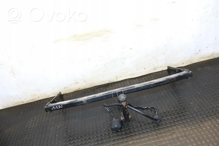 Volkswagen Touran II Tow bar 