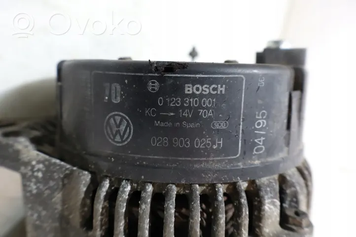 Volkswagen Polo III 6N 6N2 6NF Generaattori/laturi 0123310001