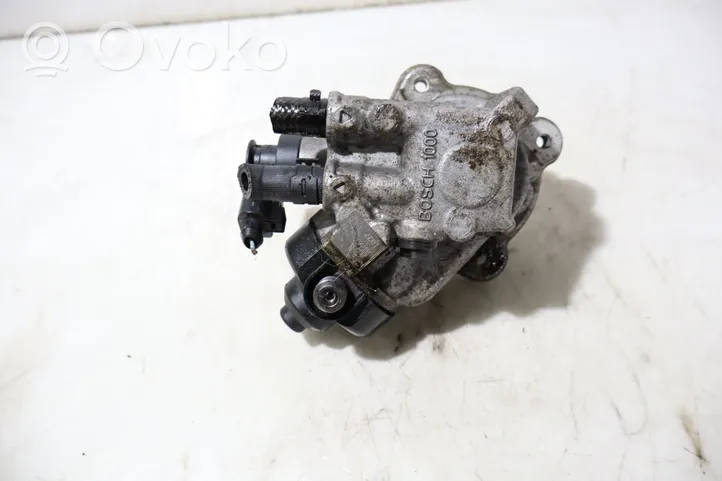 Volkswagen Touran II Fuel injection high pressure pump 0445010514