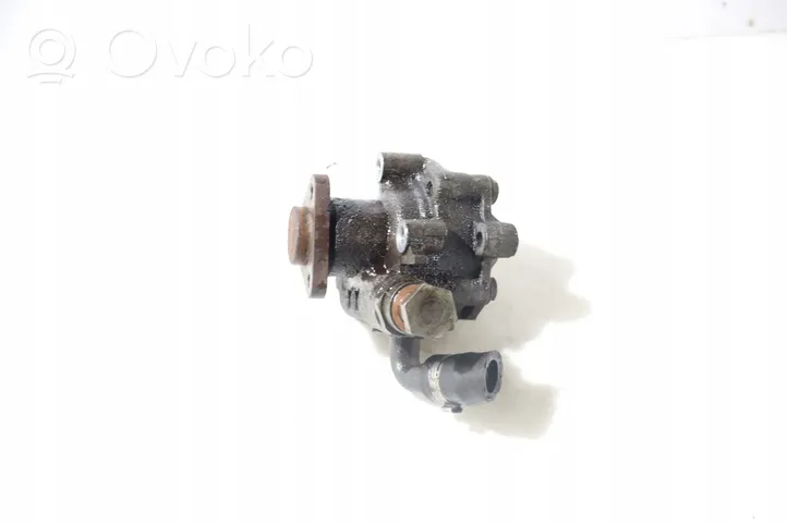 Audi A4 S4 B5 8D Power steering pump 