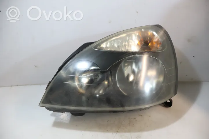 Renault Clio II Lampa przednia 