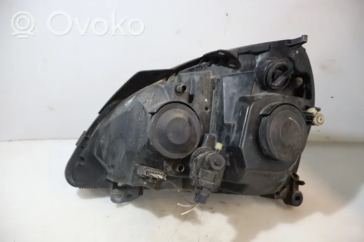 Renault Clio II Lampa przednia 