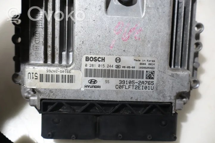 Hyundai i30 Centralina/modulo motore ECU 0281015244