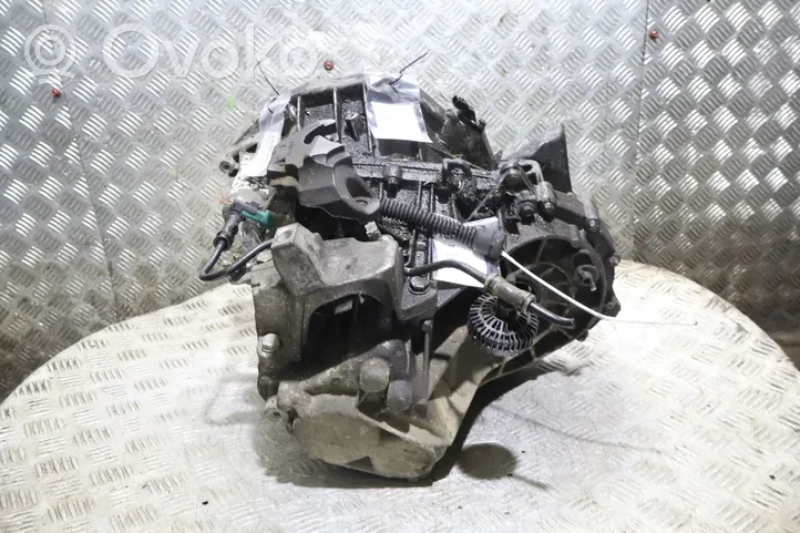 Renault Megane III Mechaninė 5 pavarų dėžė TL4K9S2