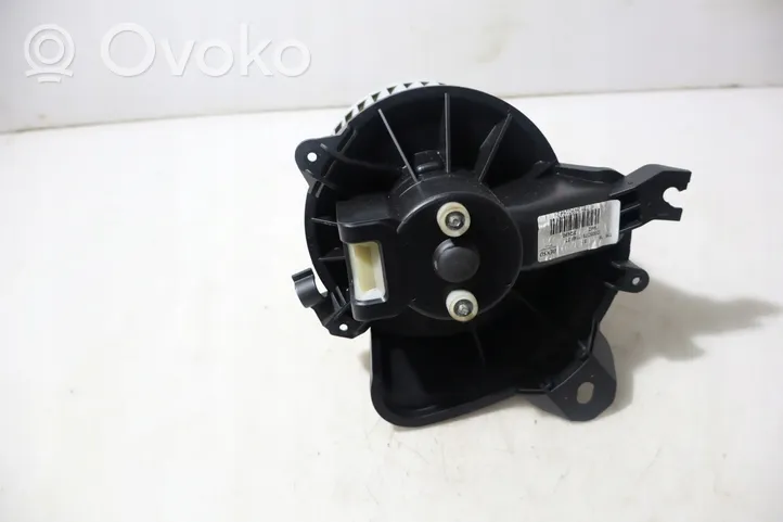 Opel Corsa E Heater fan/blower 