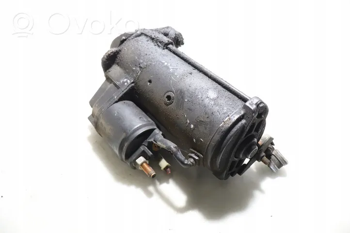 Audi A4 S4 B5 8D Starter motor D7R33