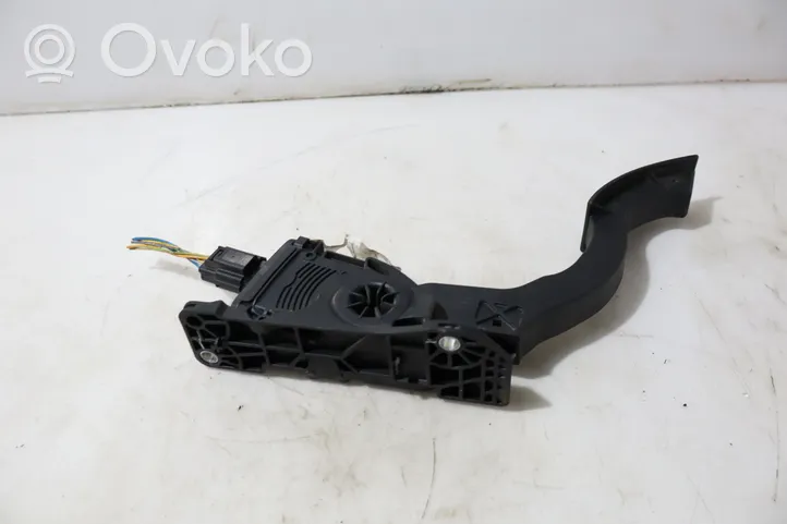 Ford Focus Accelerator throttle pedal 