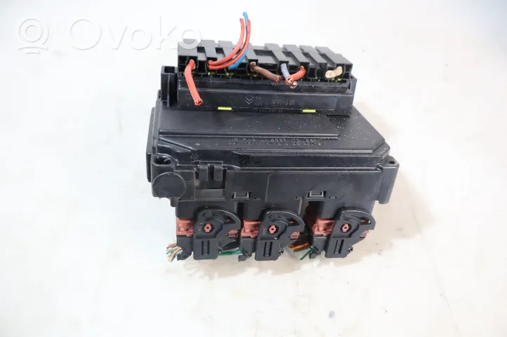 Citroen C4 I Fuse box set 