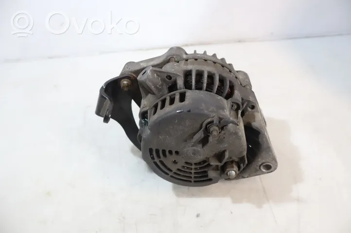 Opel Astra G Alternator 