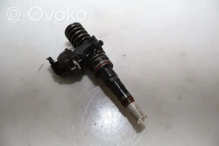 Volkswagen PASSAT B5.5 Injecteur de carburant 0414720214