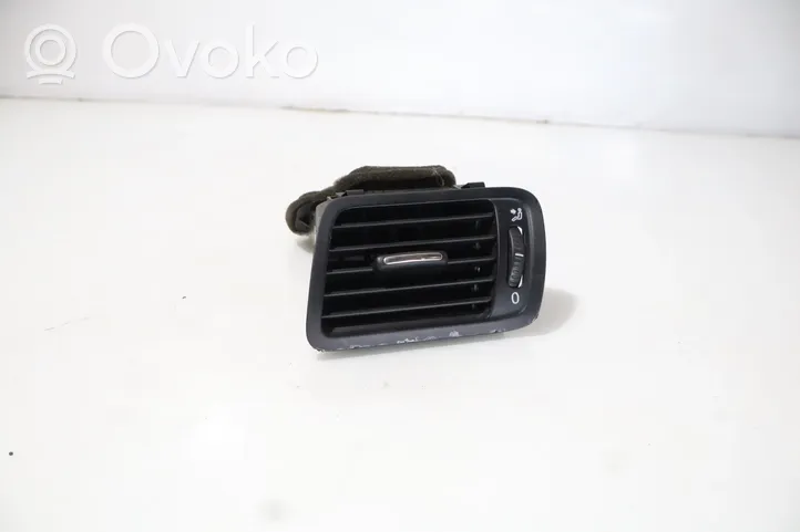 Volkswagen PASSAT B6 Dashboard side air vent grill/cover trim 